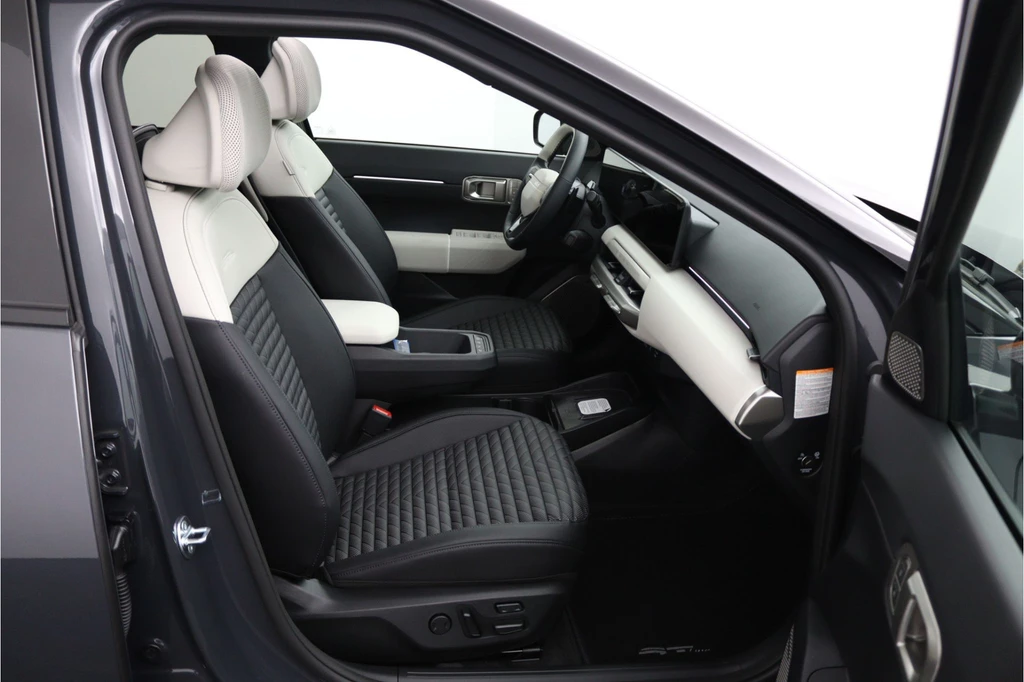 Kia EV4 – foto 33