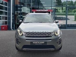 Land Rover Discovery – thumbnail 8
