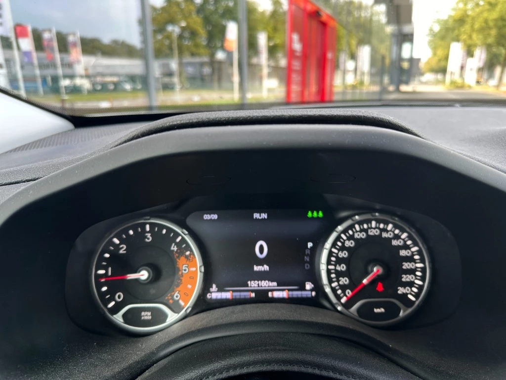 Jeep Renegade – foto 14