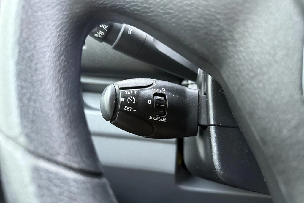 Opel Vivaro – foto 21