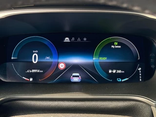 Renault Megane E-Tech – thumbnail 27