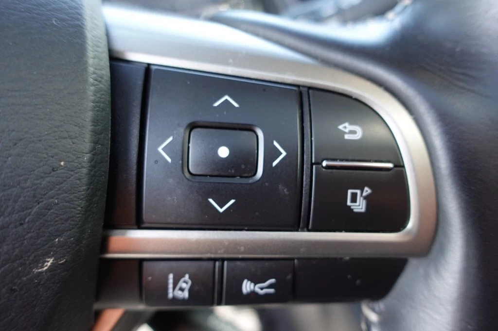 Lexus RX – foto 31