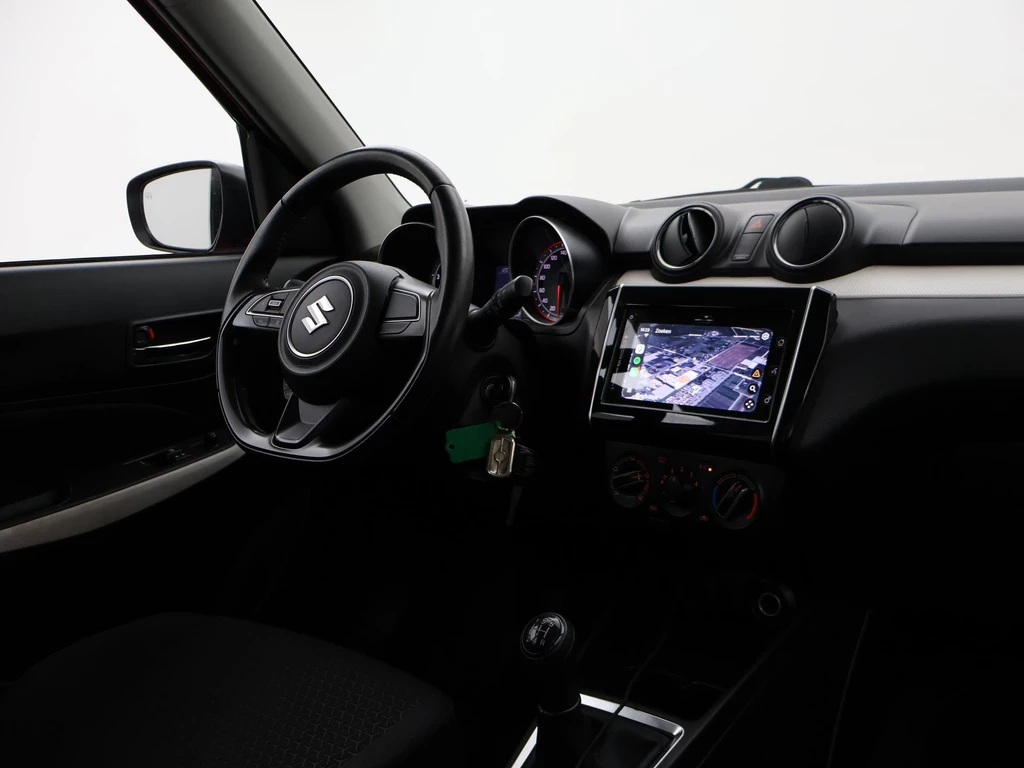 Suzuki Swift – foto 8