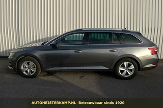 Škoda Superb – thumbnail 2