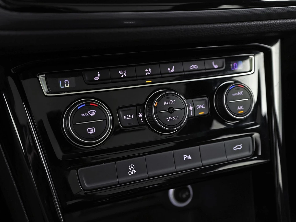 Volkswagen Touran – foto 14