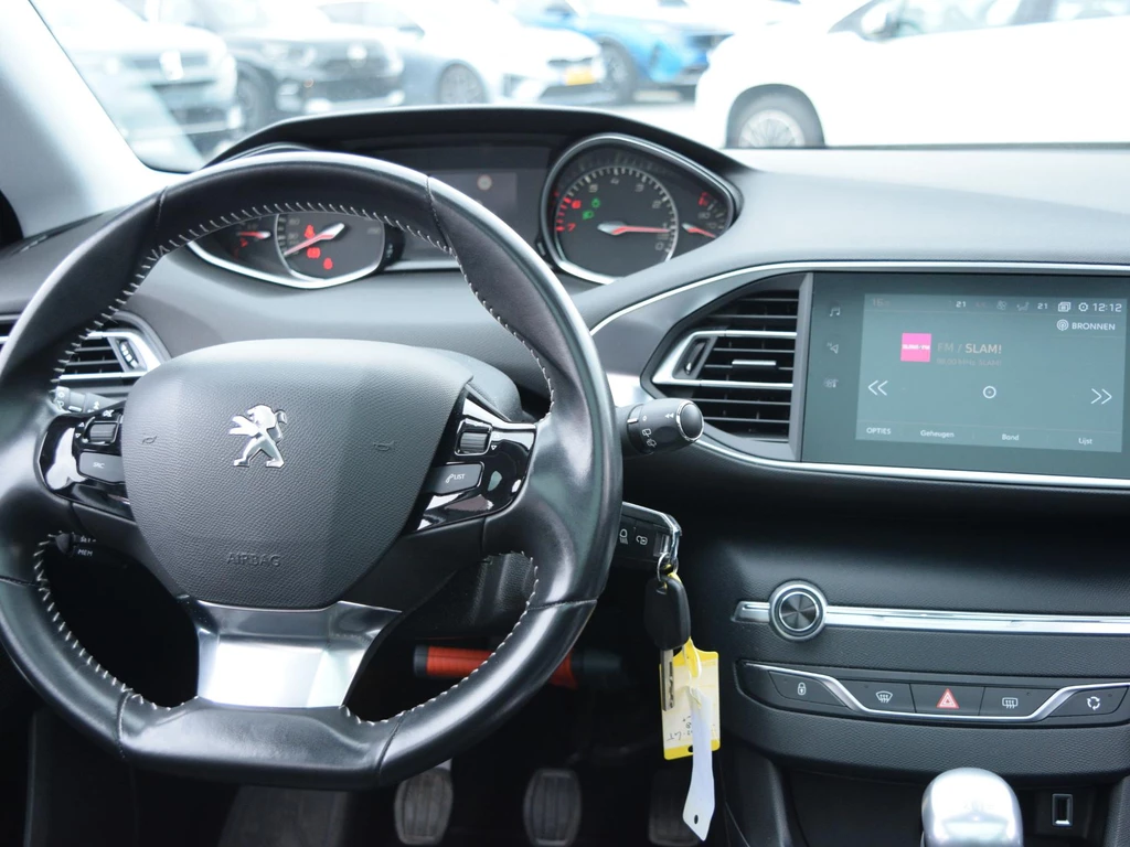Peugeot 308 – foto 9