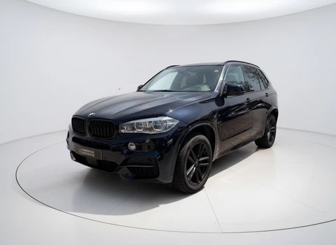 BMW X5 M50d PANO, H&K, TREKHAAK.