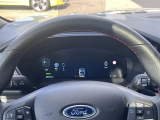 Ford Kuga – thumbnail 23
