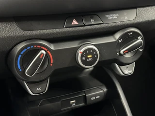 Kia Stonic – thumbnail 41