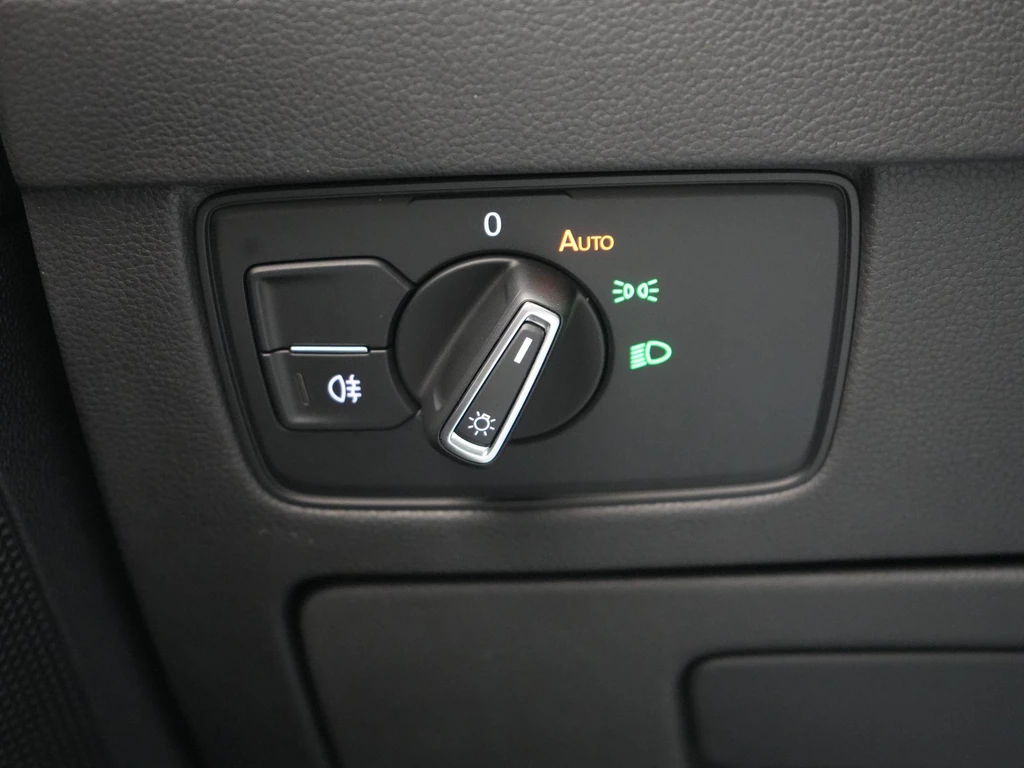 Volkswagen Passat – foto 33