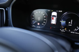 Volvo XC60 – thumbnail 25
