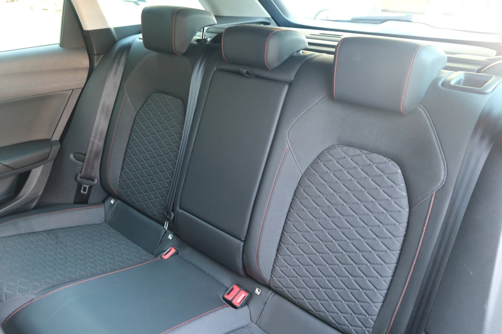 SEAT Leon – foto 11