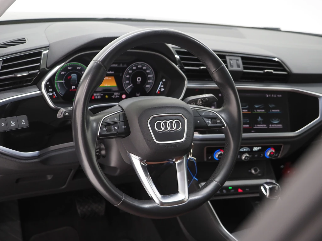 Audi Q3 – foto 17