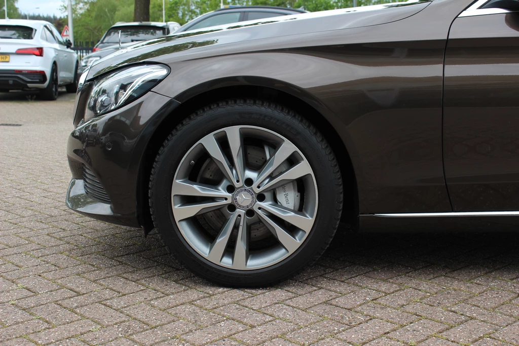 Mercedes-Benz C-Klasse – foto 16