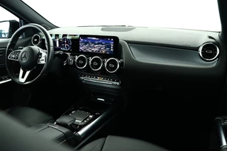 Mercedes-Benz GLA – thumbnail 8