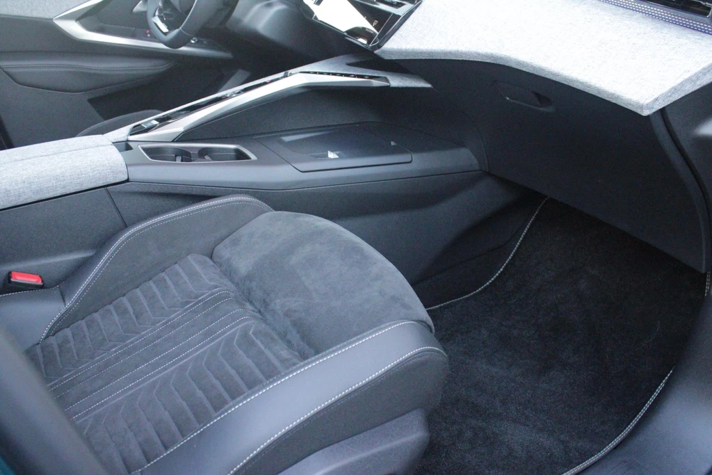 Peugeot e-5008 – foto 46