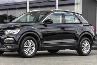 Volkswagen T-Roc – thumbnail 3