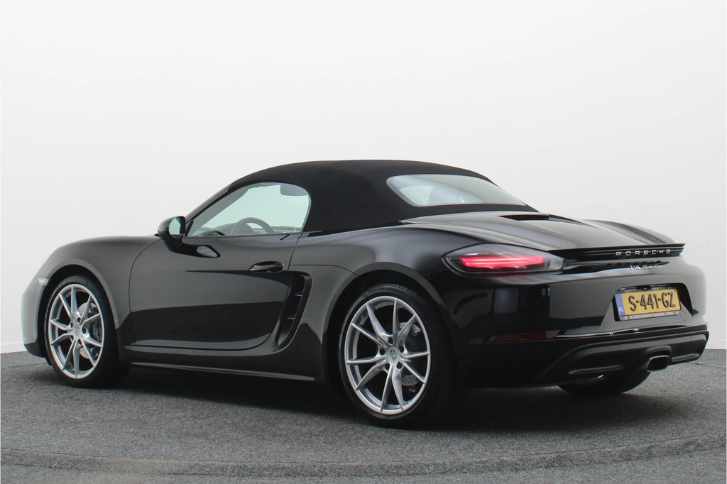 Porsche 718 – foto 5