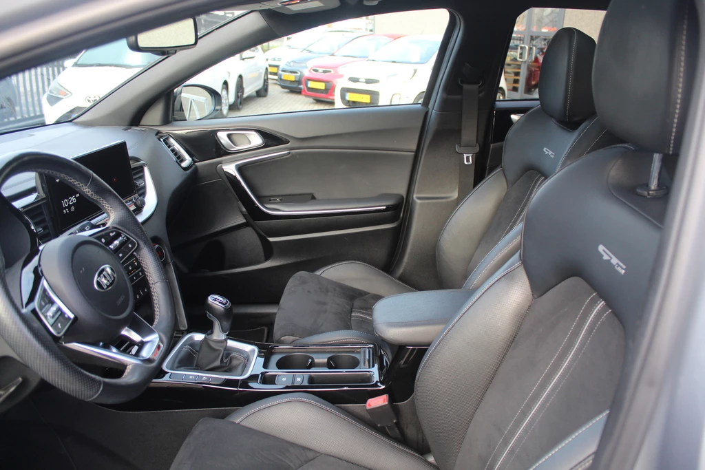 Kia ProCeed – foto 15