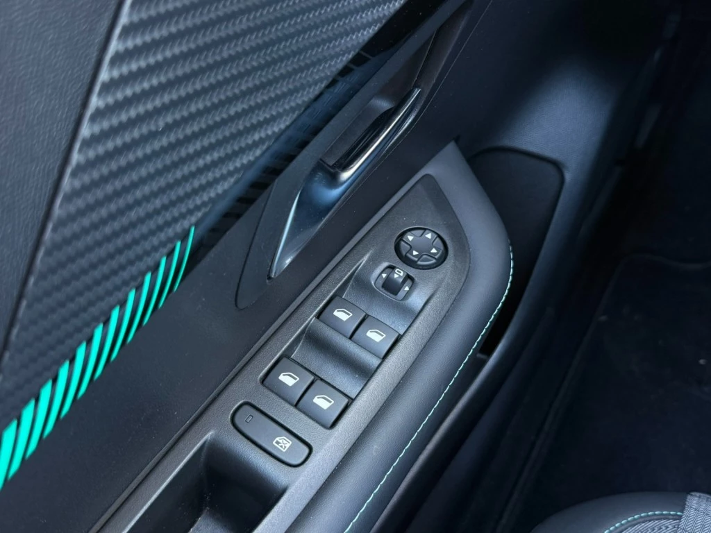 Peugeot 208 – foto 22