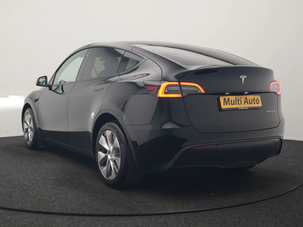 Tesla Model Y – foto 4