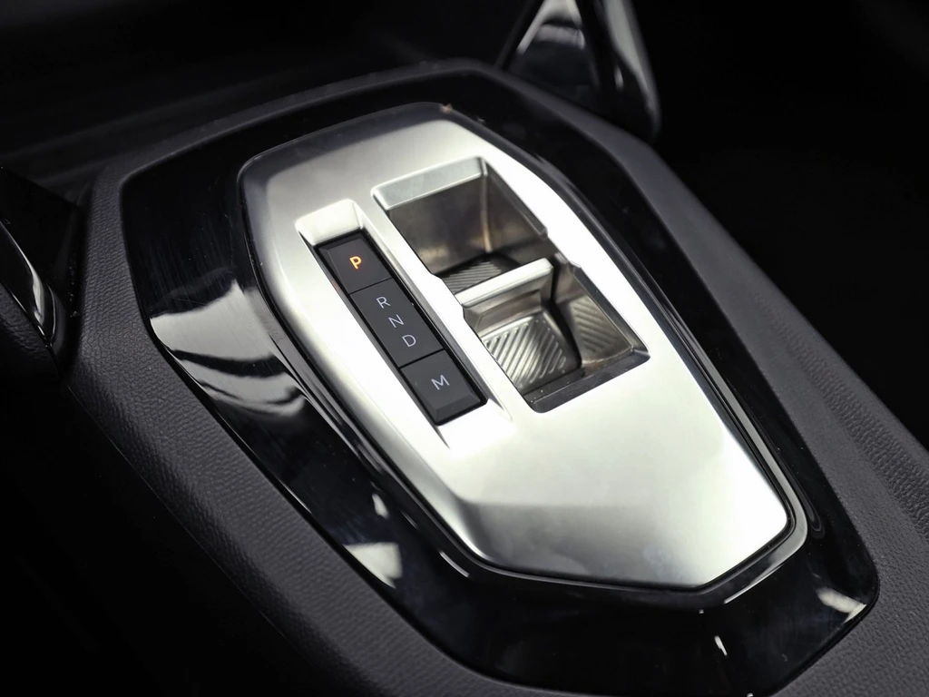 Peugeot 208 – foto 24