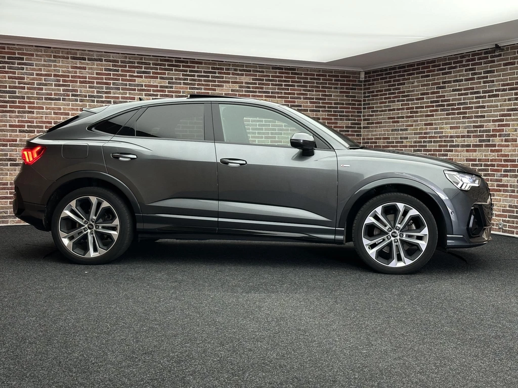 Audi Q3 – foto 11