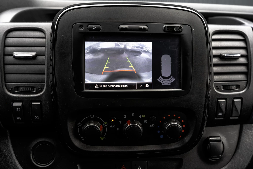 Opel Vivaro – foto 11