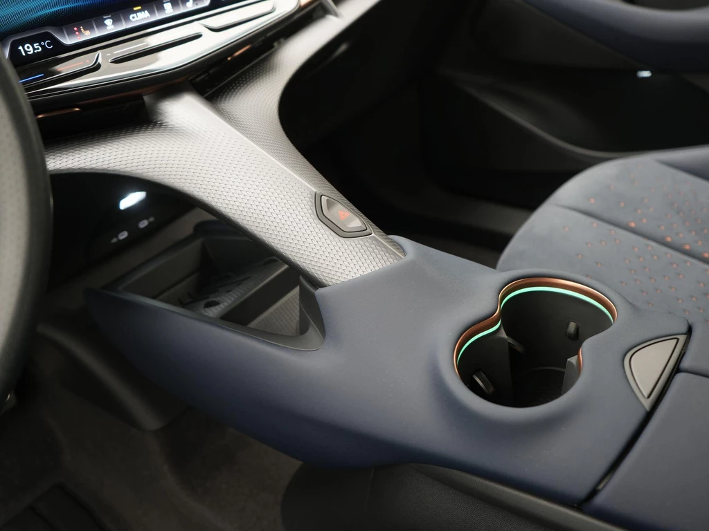 CUPRA Tavascan – foto 41