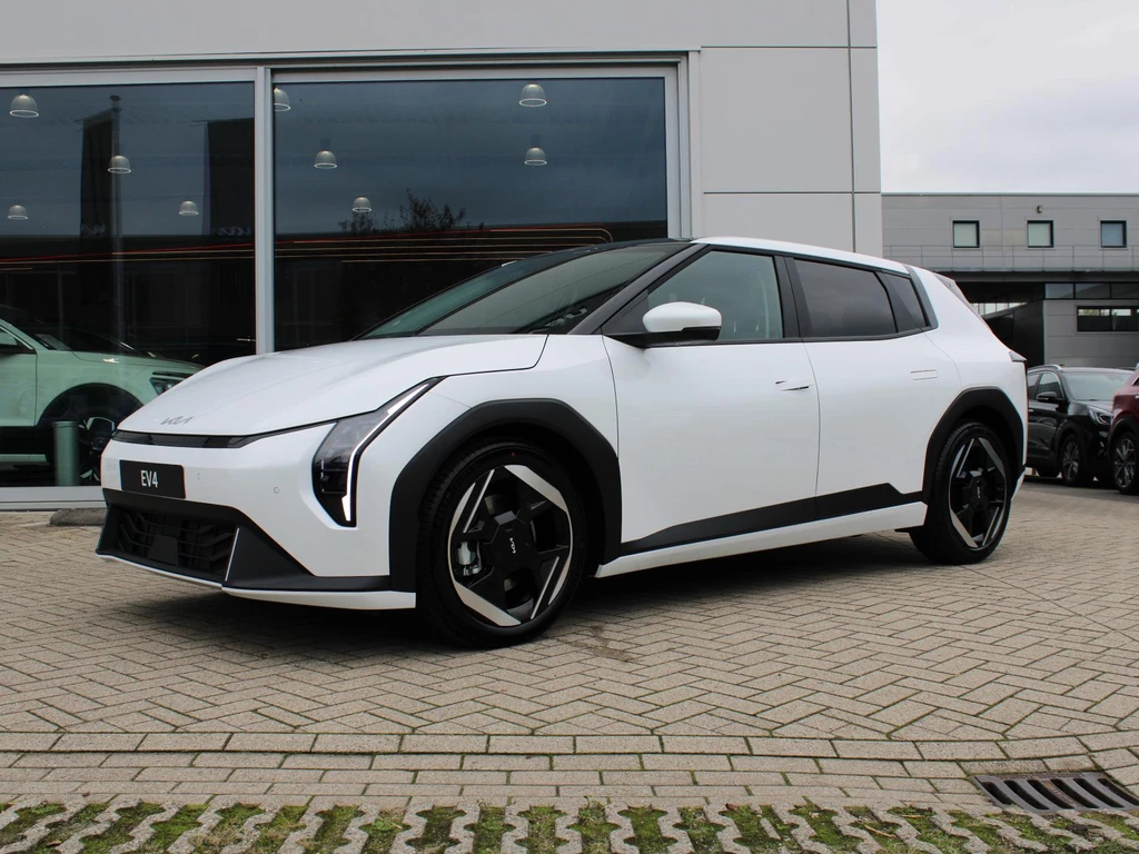 Kia EV4 – foto 3