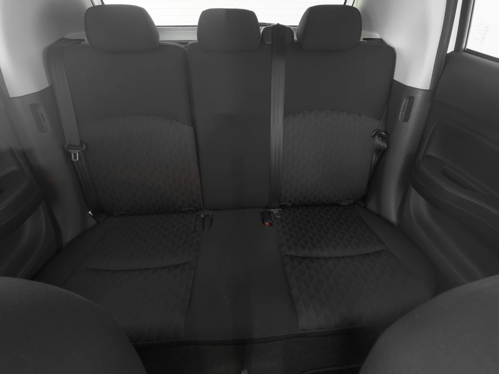 Mitsubishi Space Star – foto 27