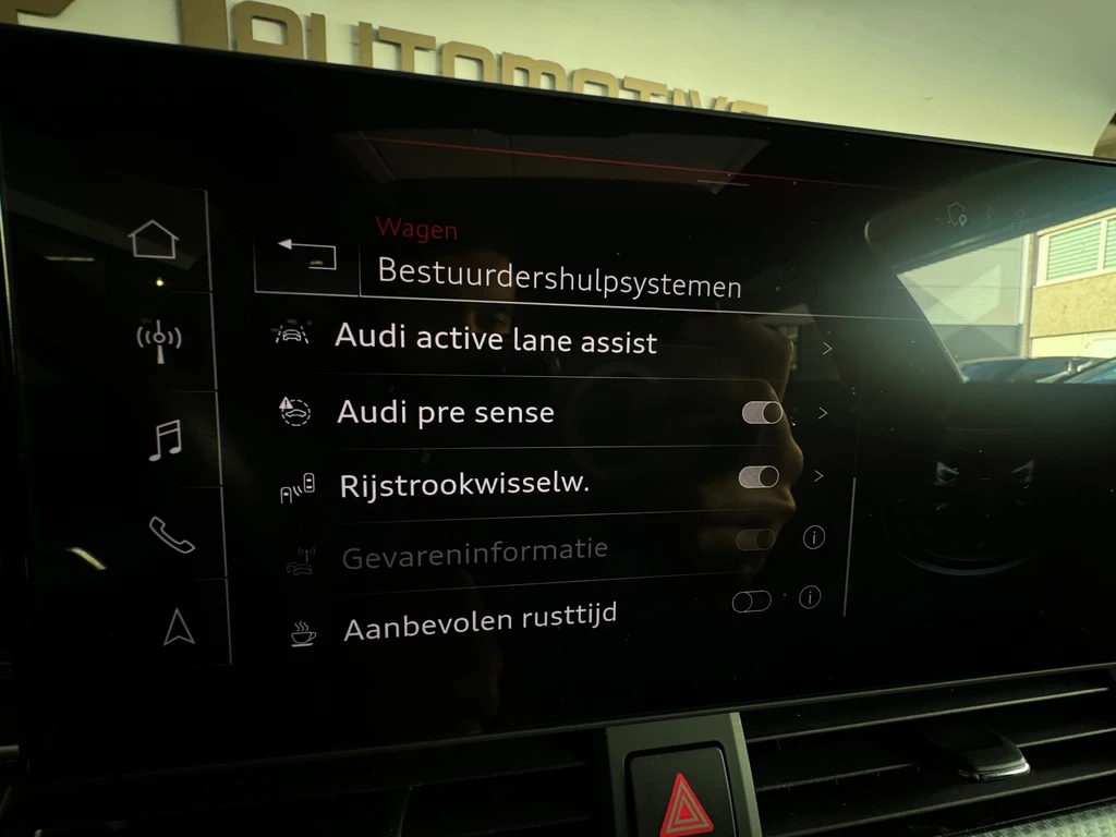 Audi RS4 – foto 28