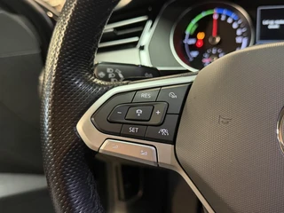 Volkswagen Passat – thumbnail 17