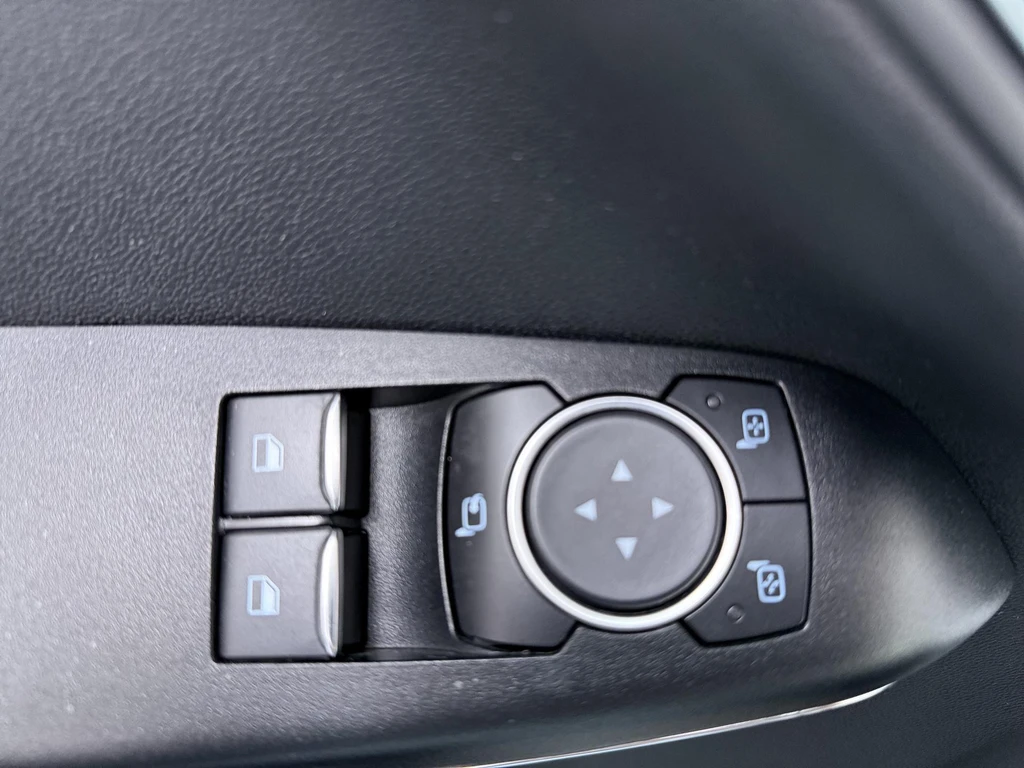 Ford Fiesta – foto 15