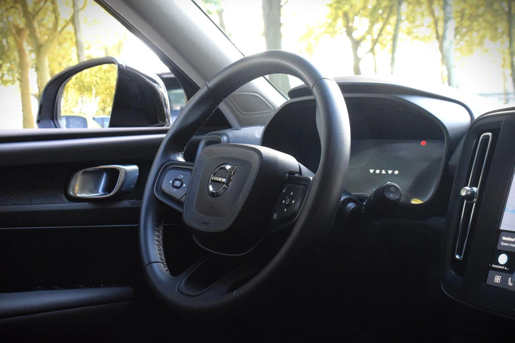 Volvo EX40 – foto 27