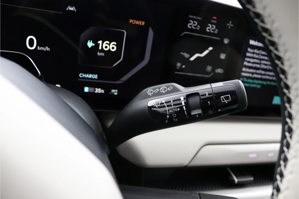 Kia EV4 – foto 24