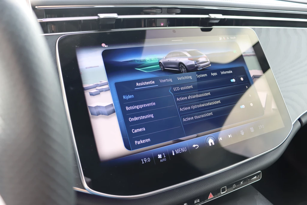 Mercedes-Benz E-Klasse – foto 44