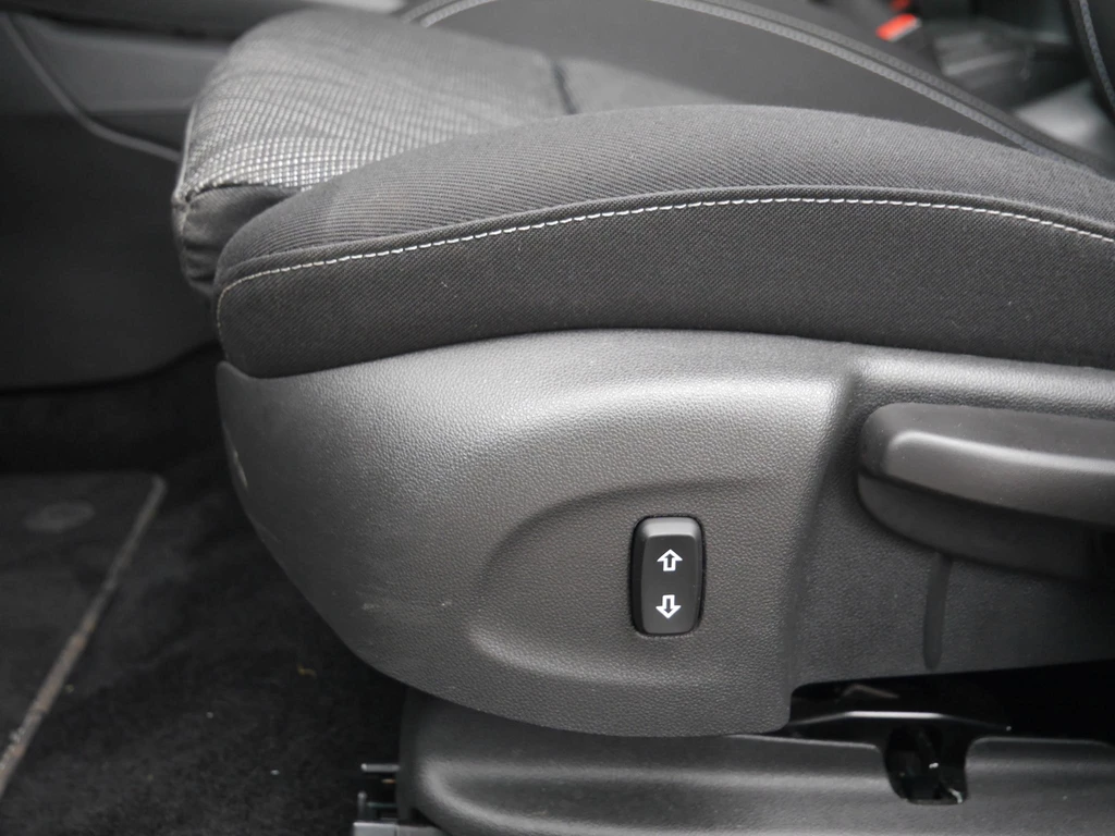 Opel Astra – foto 9