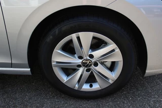 Volkswagen Golf – thumbnail 5