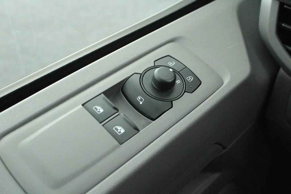 Volkswagen Transporter – foto 11
