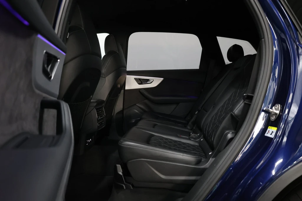 Audi Q7 – foto 11