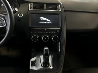 Jaguar E-PACE – thumbnail 18