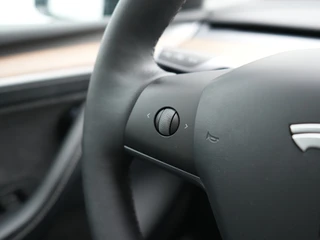 Tesla Model Y – thumbnail 29