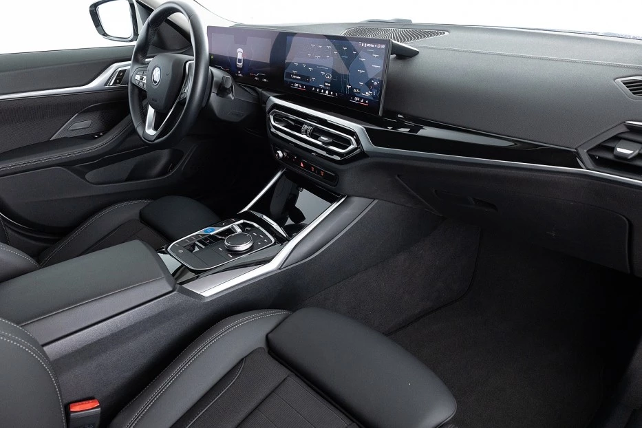 BMW i4 – foto 12