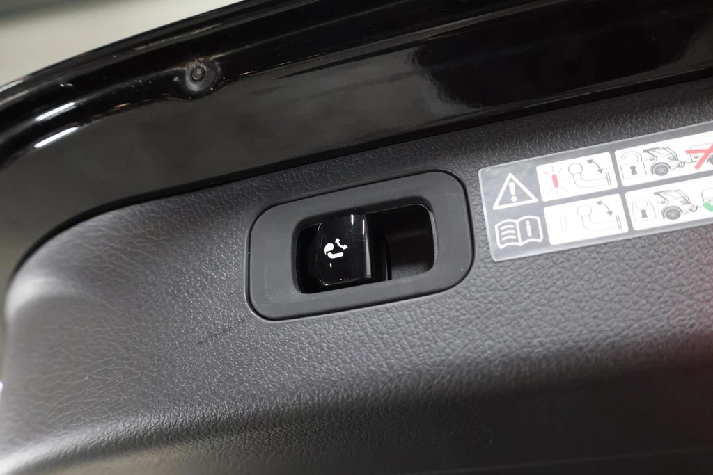 Mercedes-Benz C-Klasse – foto 31