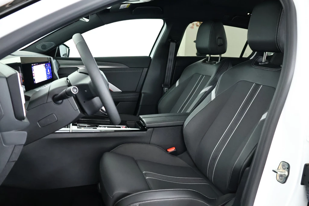 Opel Astra – foto 9