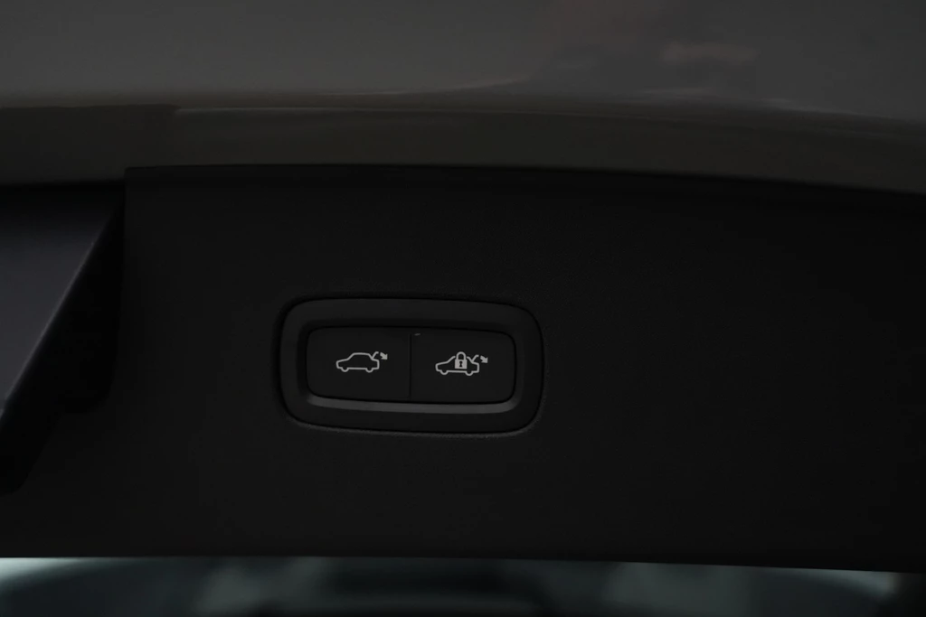 Volvo EX90 – foto 35