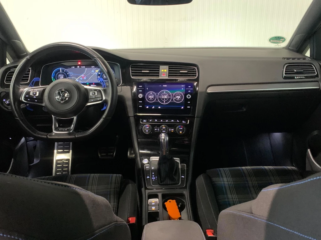 Volkswagen Golf – foto 11