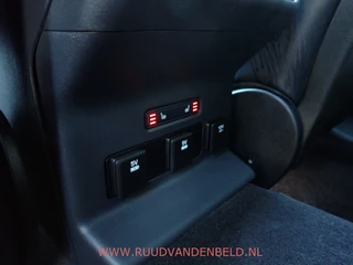 Land Rover Range Rover Velar – thumbnail 14