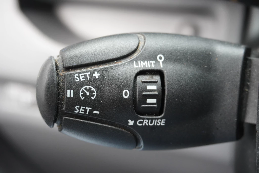 Opel Vivaro – foto 18